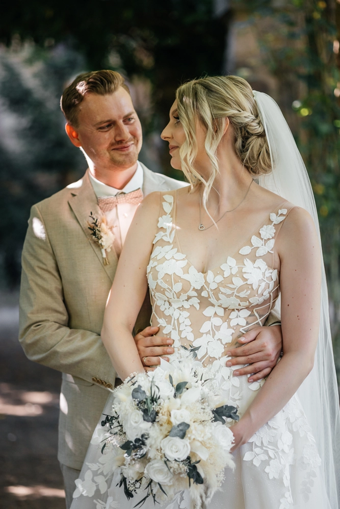 Paarfoto – natürliche, emotionale Portraitaufnahme.