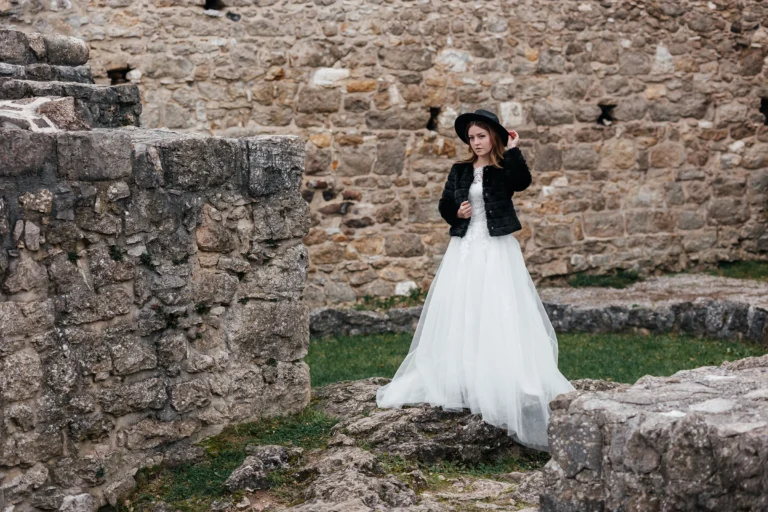 Warum Winterhochzeiten die neue Geheimwaffe für elegante Paare sind