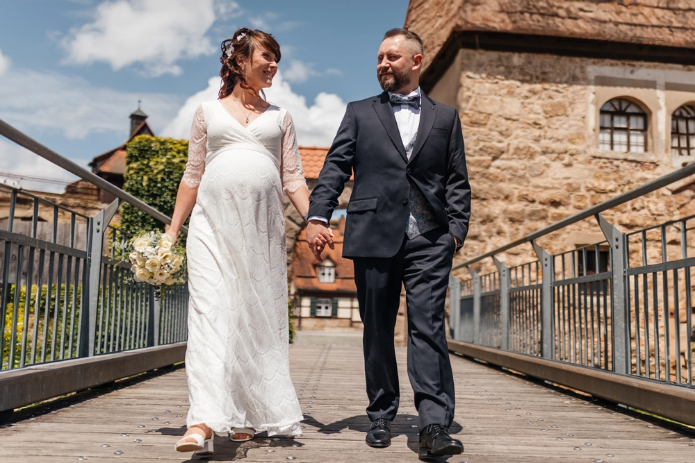 Das Paar auf der Brücke